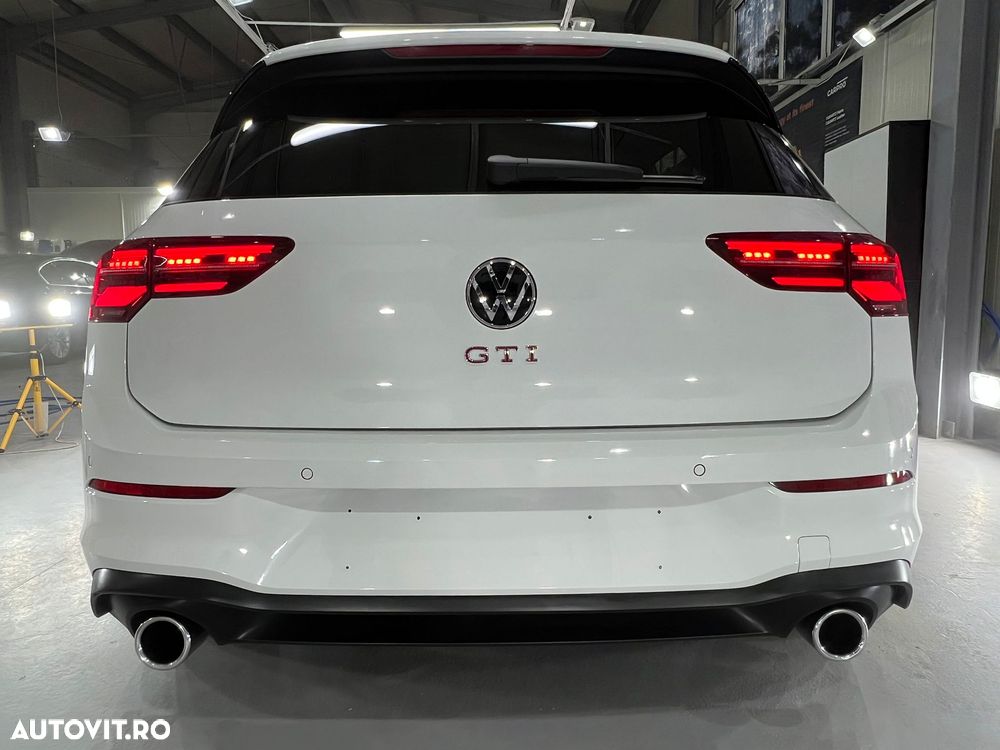Volkswagen Golf 2.0 TSI DSG GTI - 4