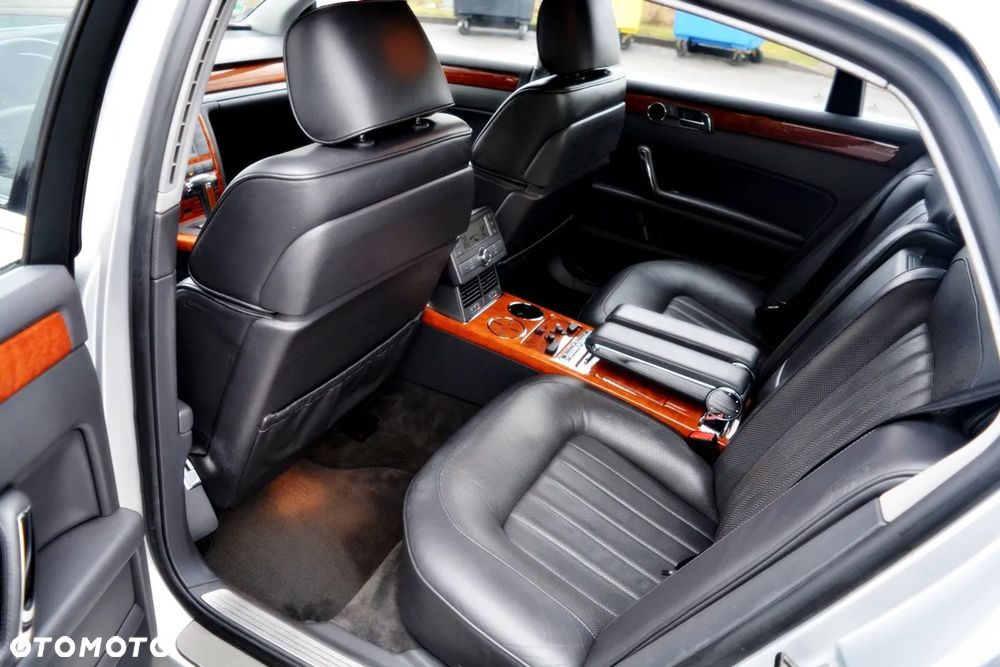 Volkswagen Phaeton 3.0 V6 TDI DPF 4MOTION Automatik (4 Sitzer) - 7