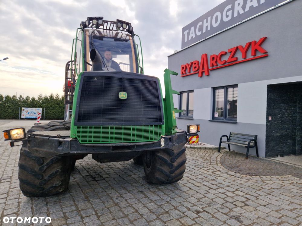 John Deere 1210E - 9