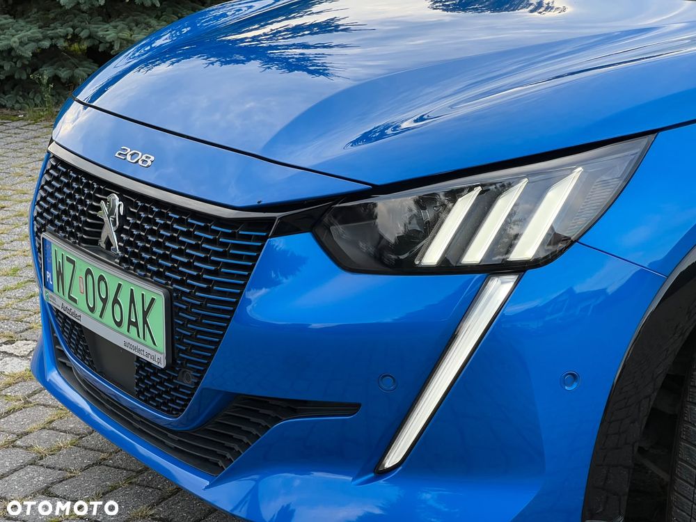 Peugeot 208 GT - 29