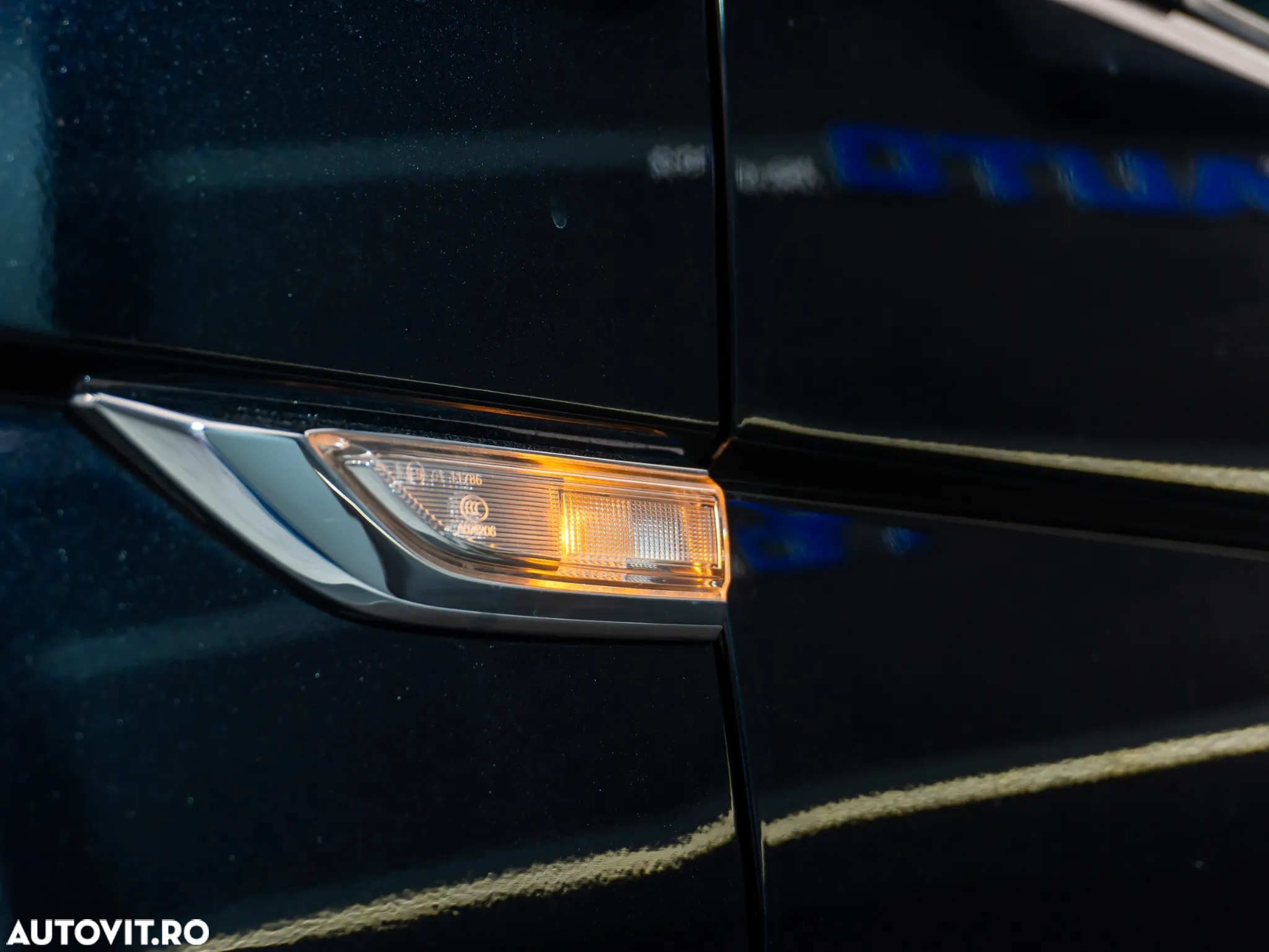 Volkswagen Transporter Multivan DSG 4MOTION Highline - 12