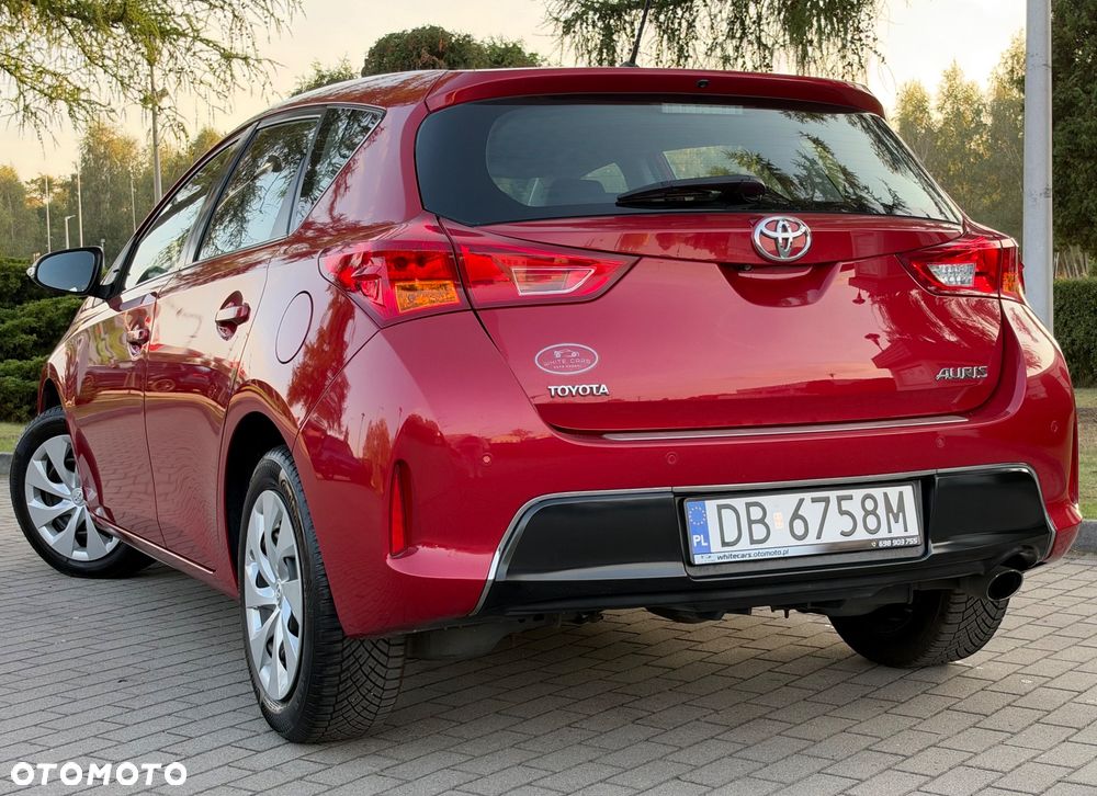 Toyota Auris 1.6 Valvematic Executive - 12