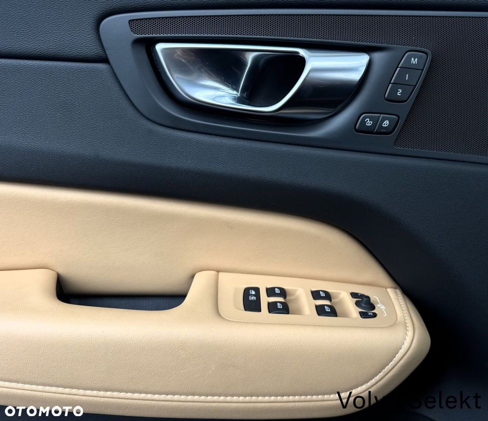 Volvo XC 60 - 19