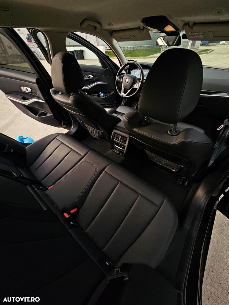 BMW Seria 3 320d Touring Aut. Edition Luxury Line Purity - 12