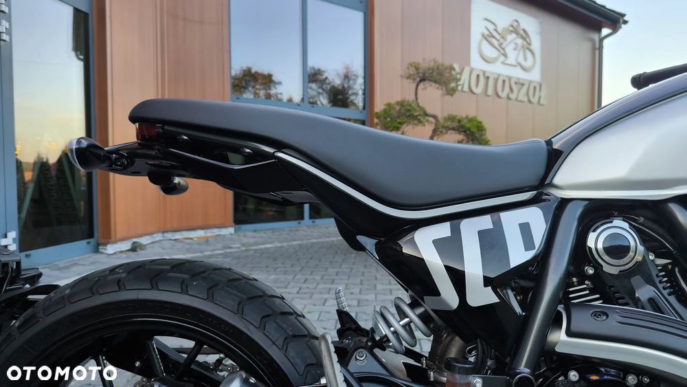 Ducati Scrambler - 28