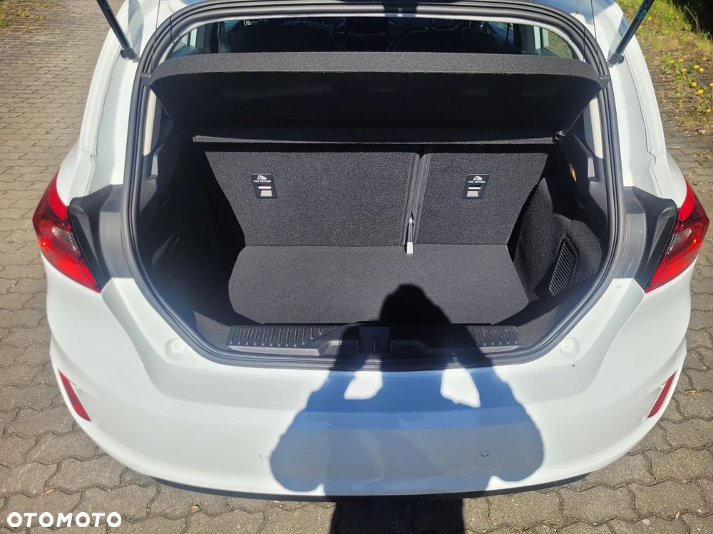 Ford Fiesta 1.0 EcoBoost S&S COOL&CONNECT - 18