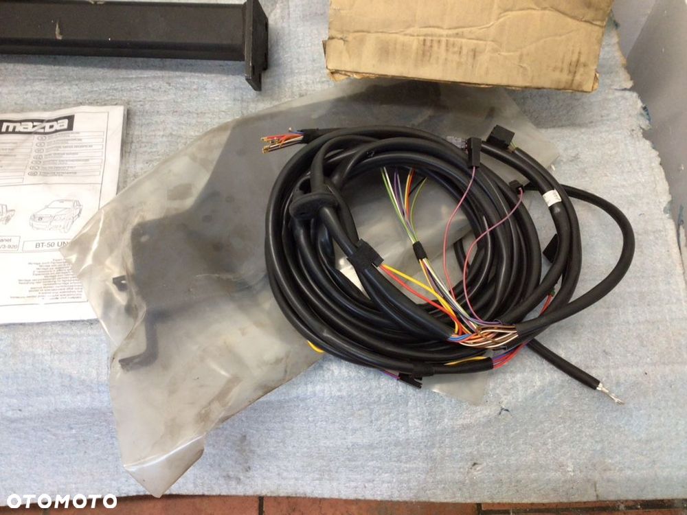 Hak holowniczy Mazda BT-50 Ford Ranger lV Orginal - 2