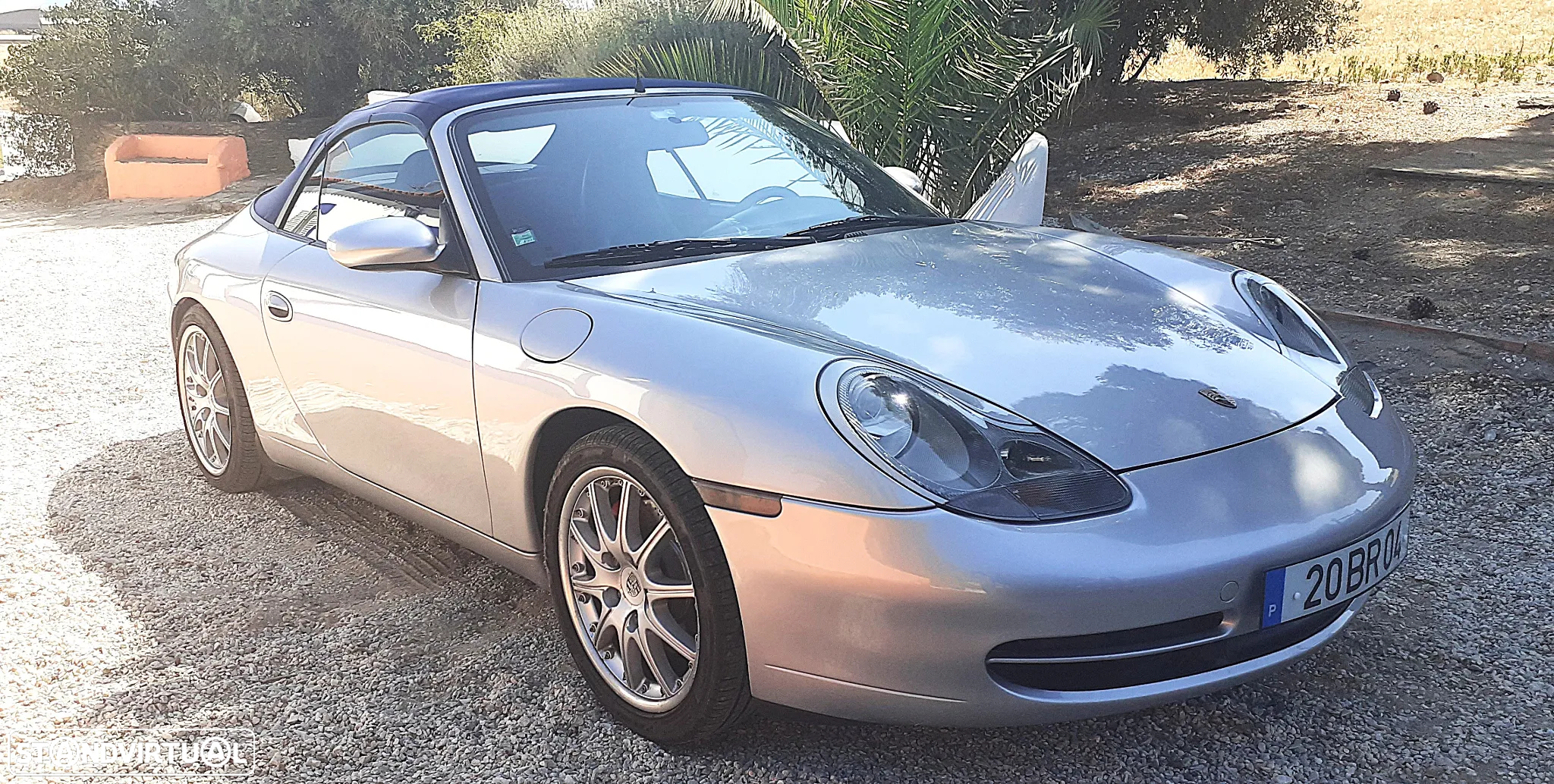 Porsche 911 (996) Carrera Cabrio - 2
