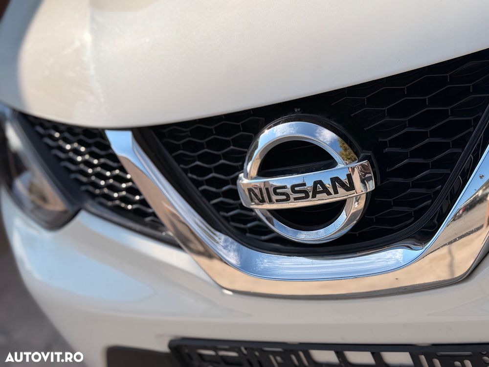 Nissan Qashqai 1.5 DCI Start/Stop N-Connecta - 18