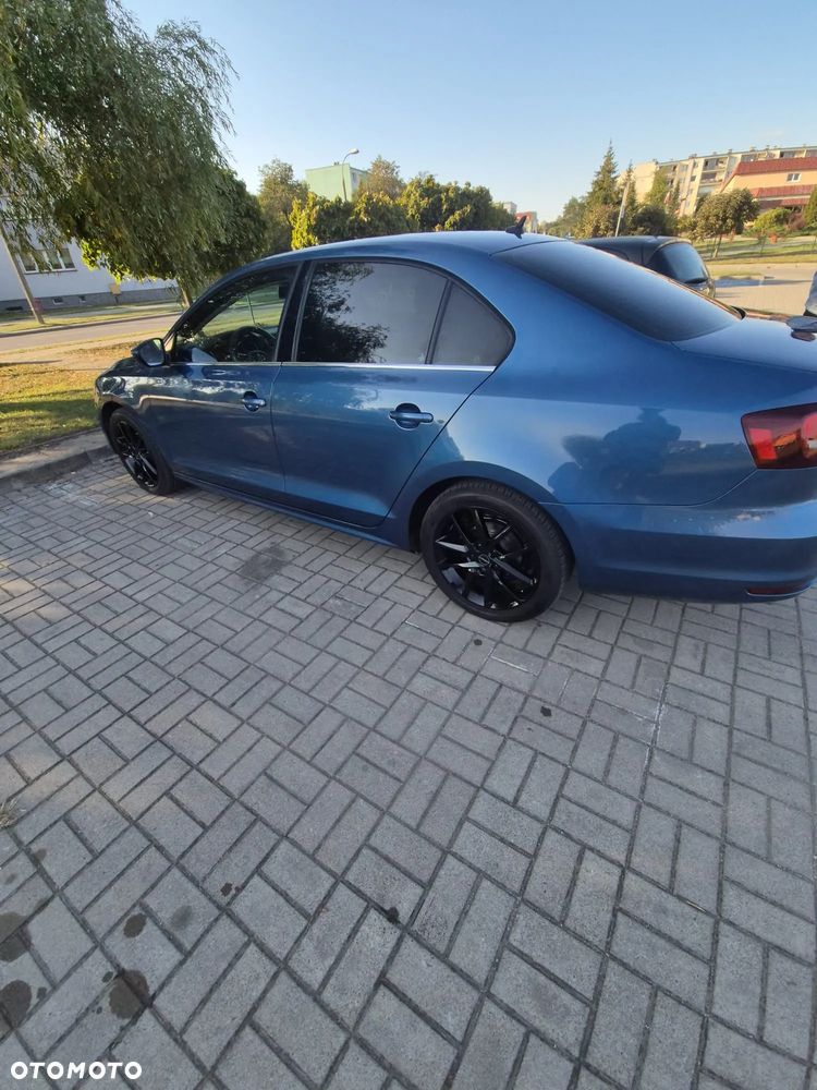Volkswagen Jetta 1.2 TSI BMT Comfortline - 4