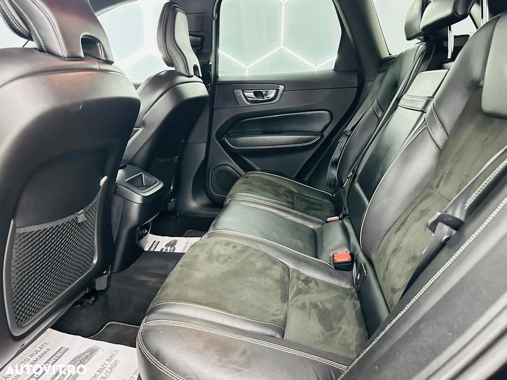 Volvo XC 60 D3 R-Design - 16