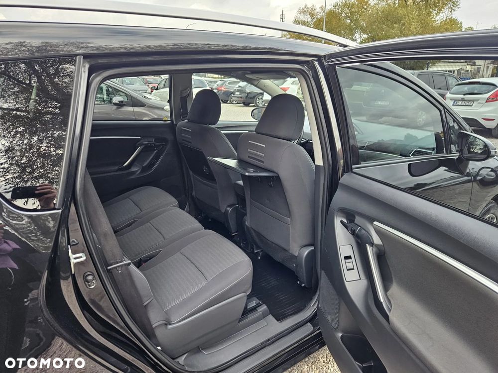 Toyota Verso 1.8 7-Sitzer Life - 32