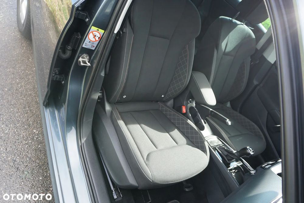 Skoda Kamiq 1.0 TSI Ambition DSG - 32