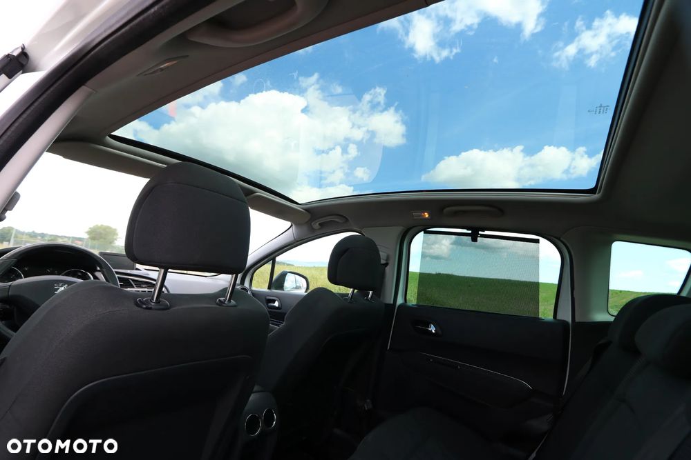Peugeot 3008 2.0 HDi Premium+ - 11