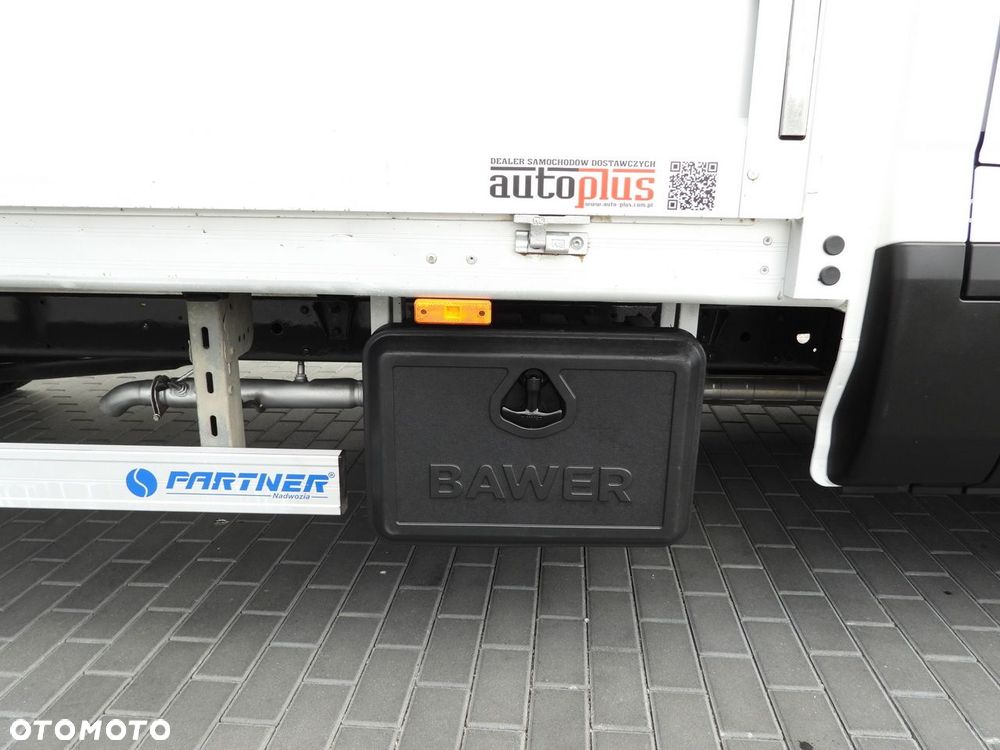 Iveco DAILY 35S16 SKRZYNIA 10 PALET TEMPOMAT KLIMATYZACJA  160KM - 21