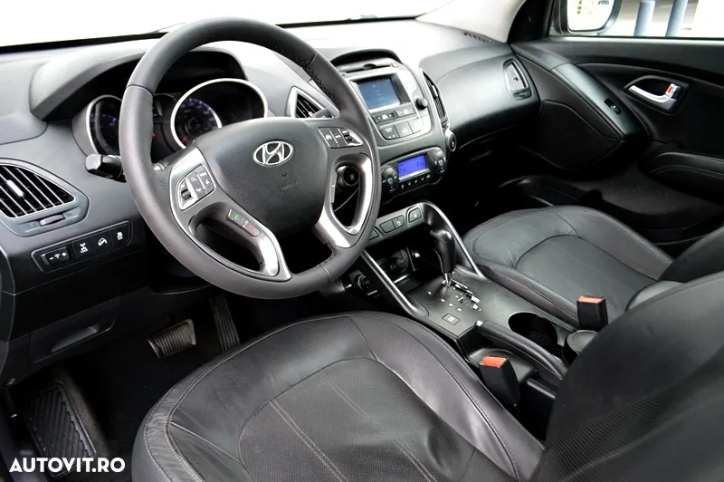 Hyundai ix35 - 11