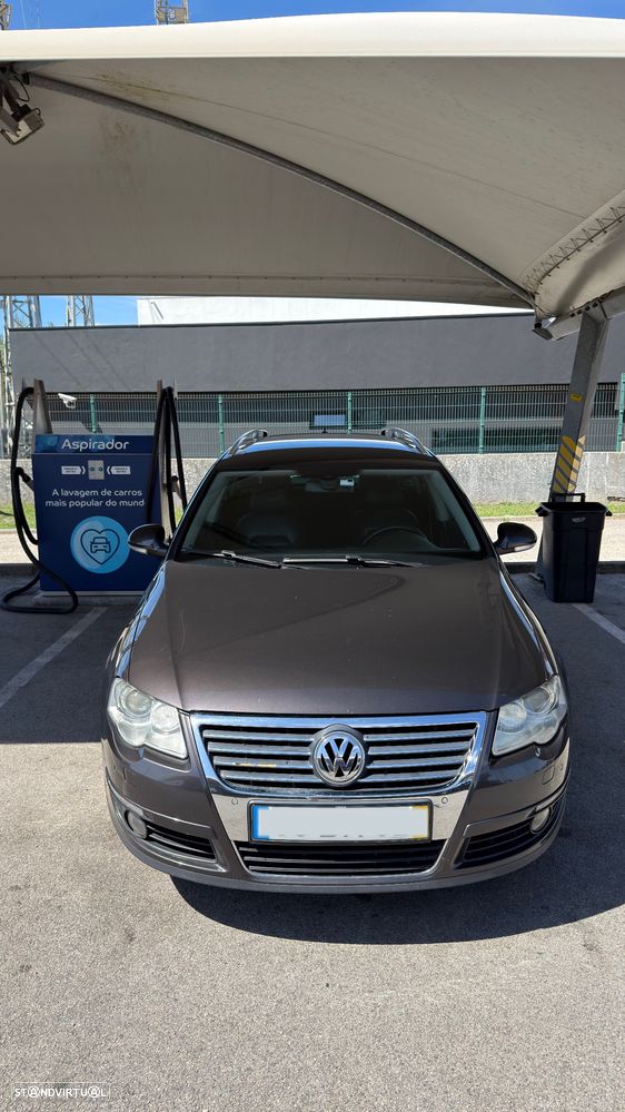 VW Passat - 1