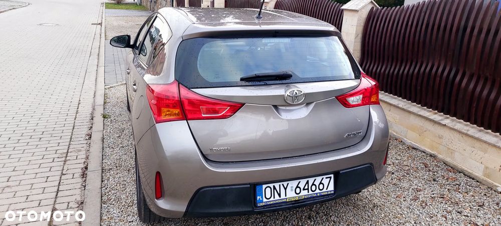 Toyota Auris 1.33 VVT-i Life Comfort - 7