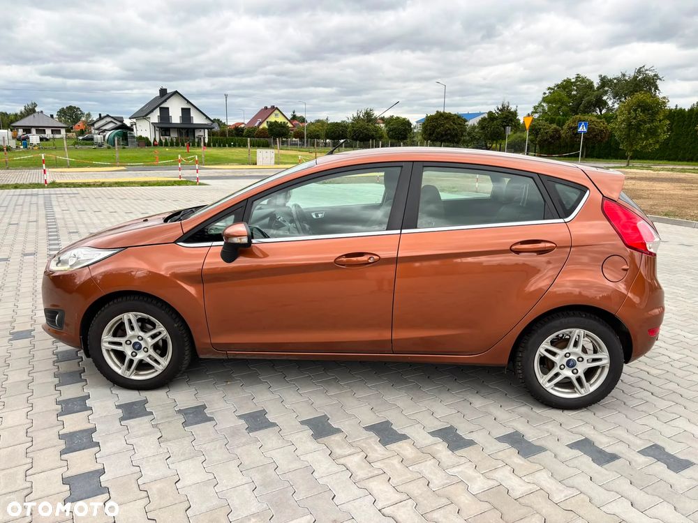 Ford Fiesta 1.0 EcoBoost Titanium - 10
