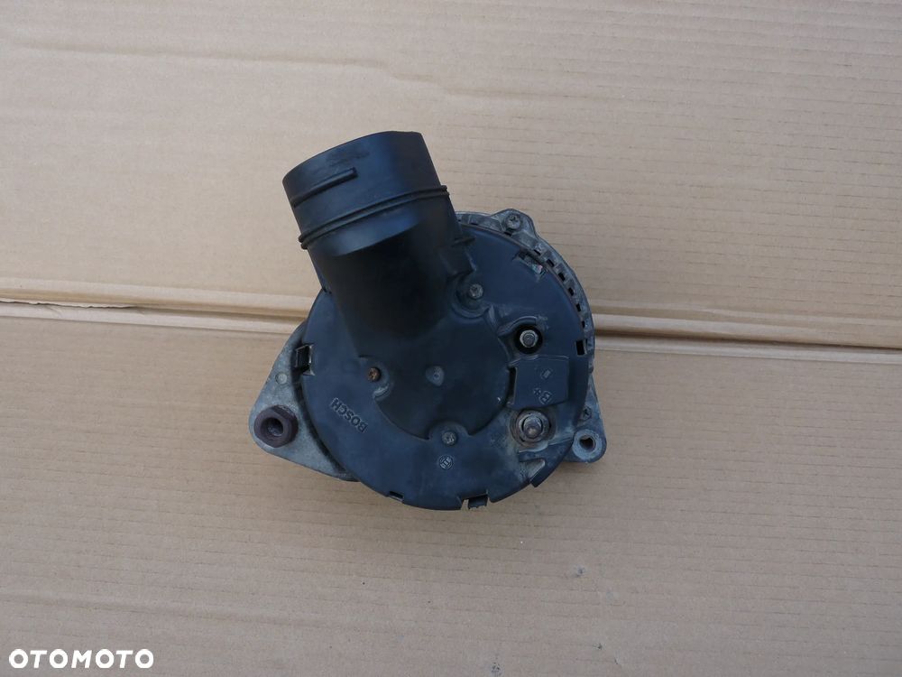 AUDI A8 D2 LIFT 3.7 4.2 ALTERNATOR 077903015E - 3