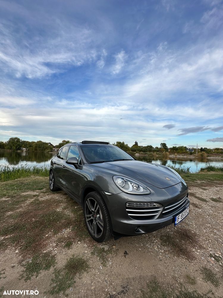 Porsche Cayenne - 6