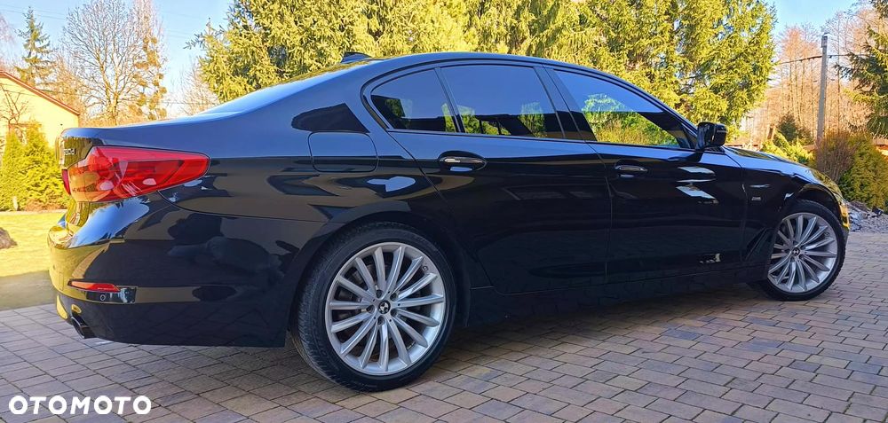 BMW Seria 5 520d Efficient Dynamics Sport Line sport - 4