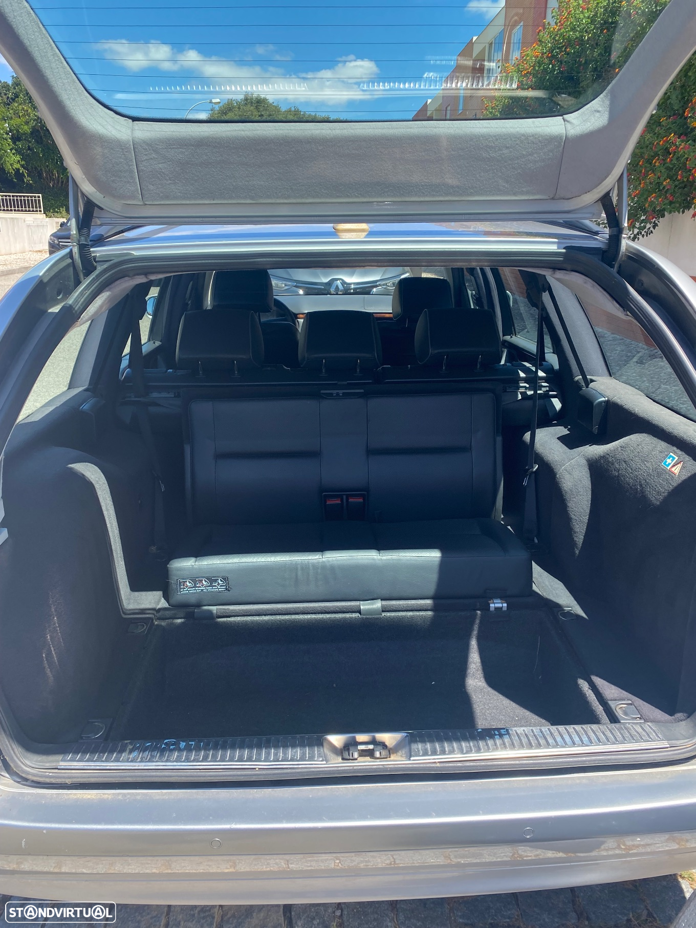 Mercedes-Benz E 320 - 16