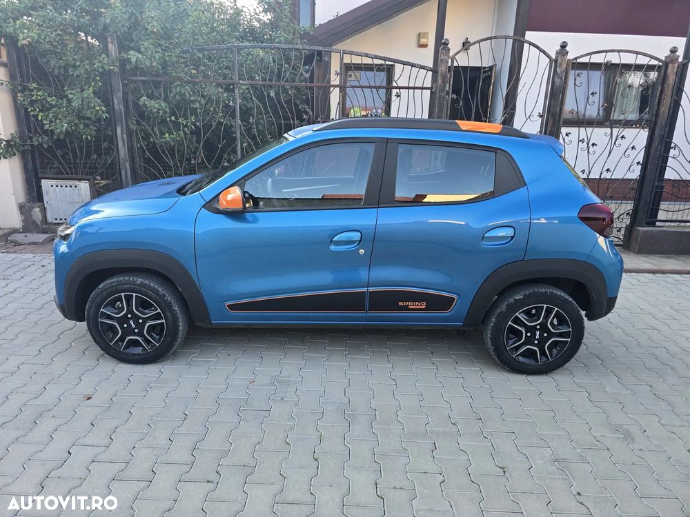 Dacia Spring Expression - 5