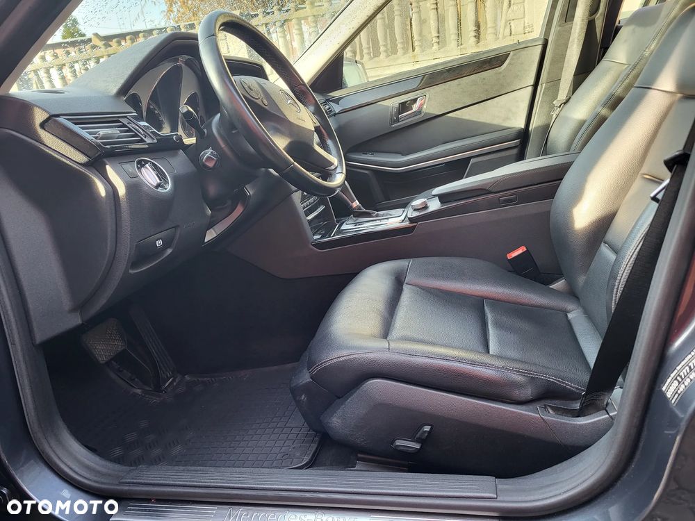 Mercedes-Benz Klasa E 250 CDI DPF BlueEFFICIENCY Automatik Avantgarde - 10