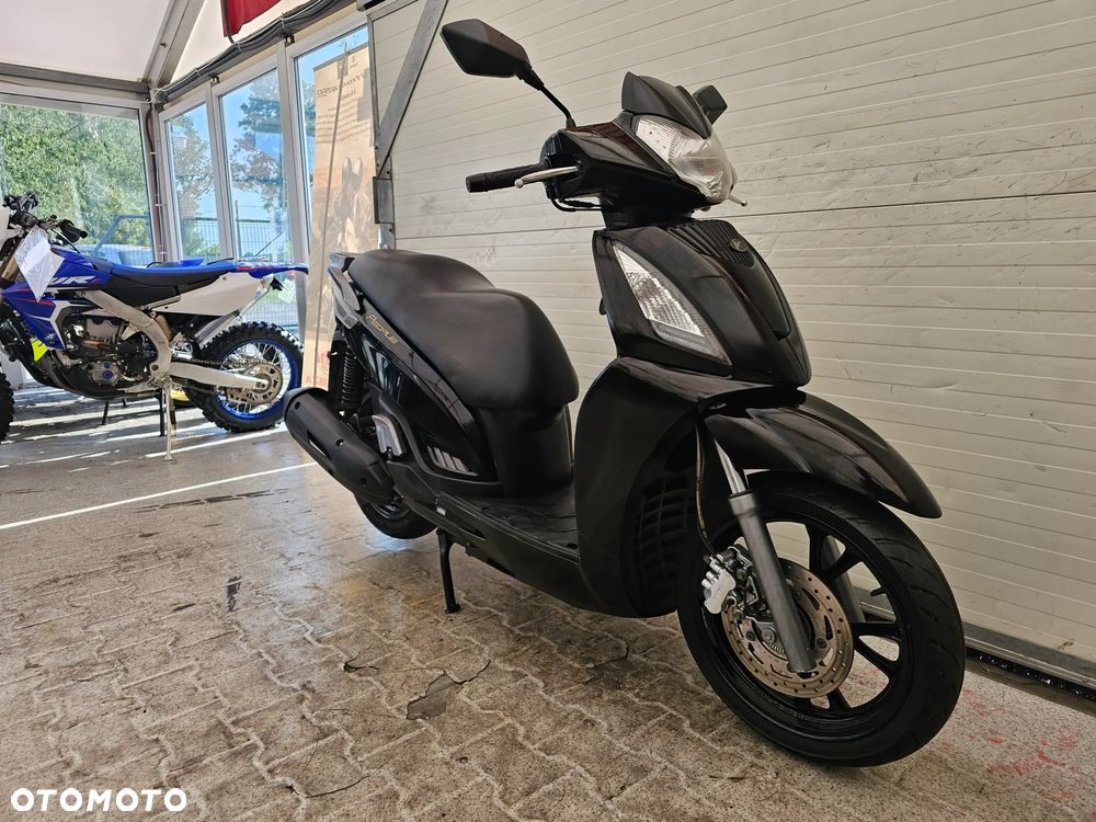 Kymco People - 3