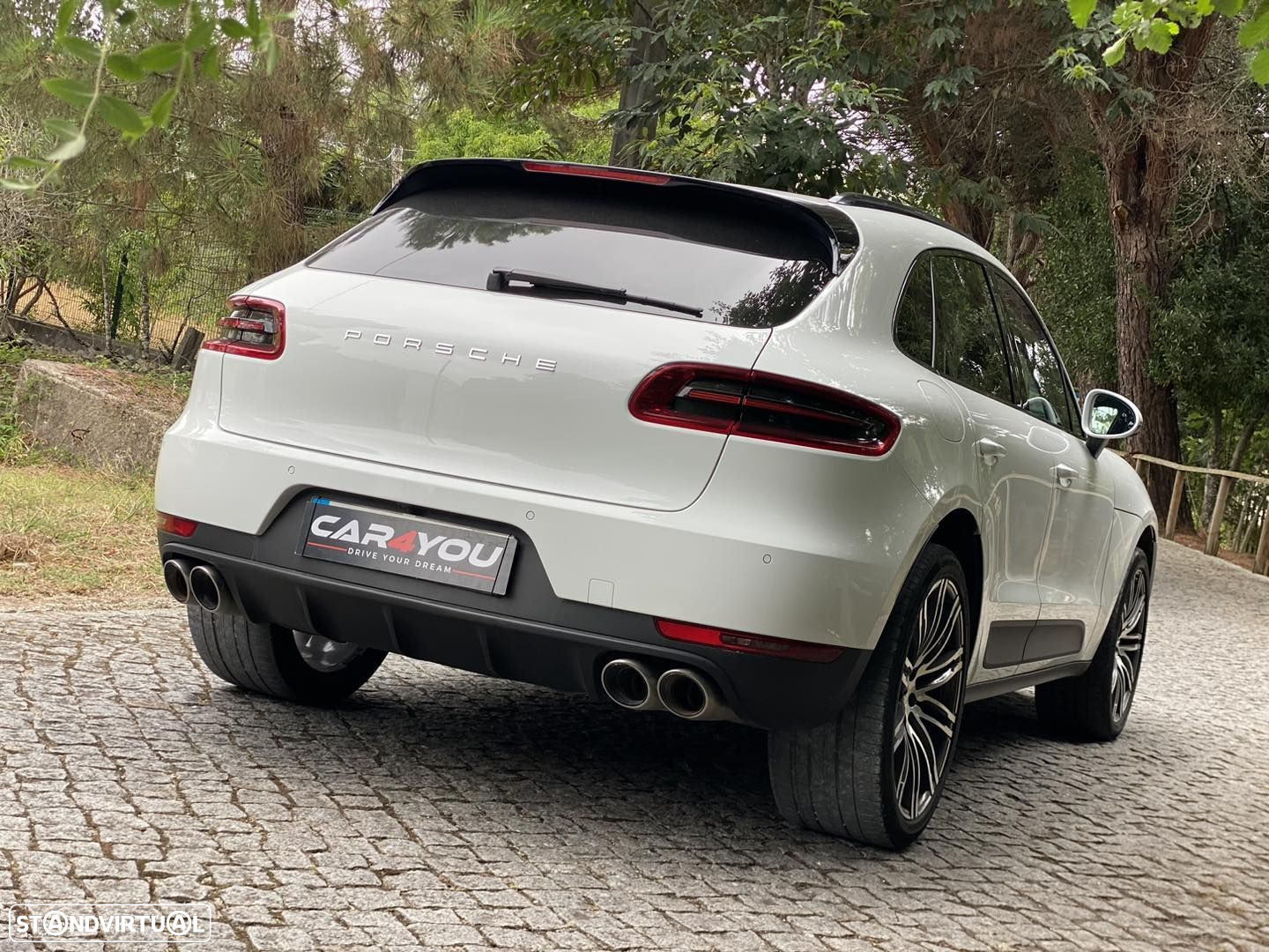 Porsche Macan S - 14