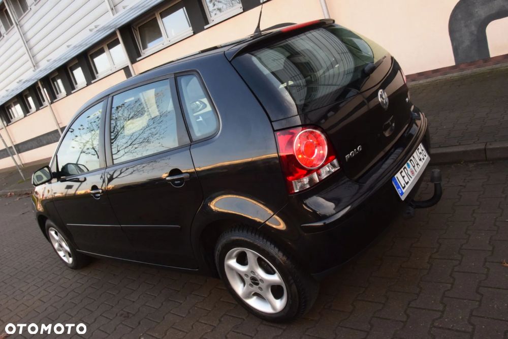 Volkswagen Polo 1.2 Tour - 23