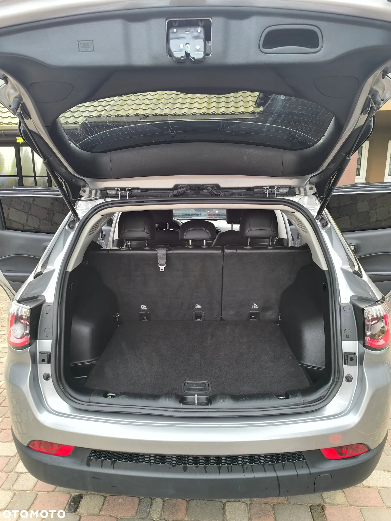 Jeep Compass - 15