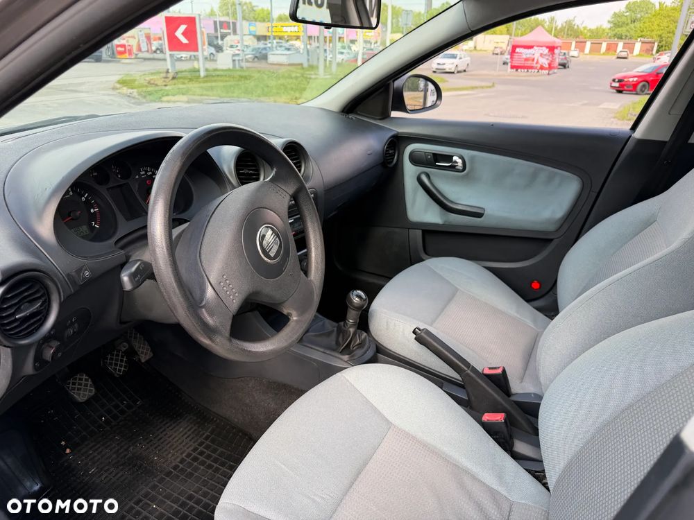 Seat Ibiza 1.4 16V Stylance - 23