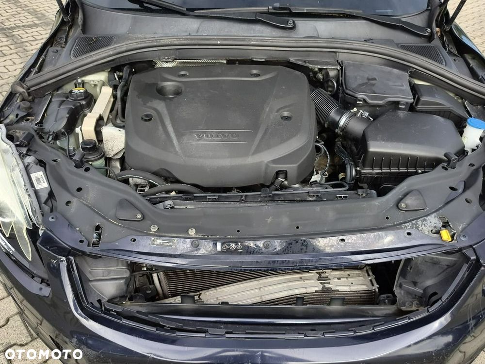 Volvo XC 60 - 22