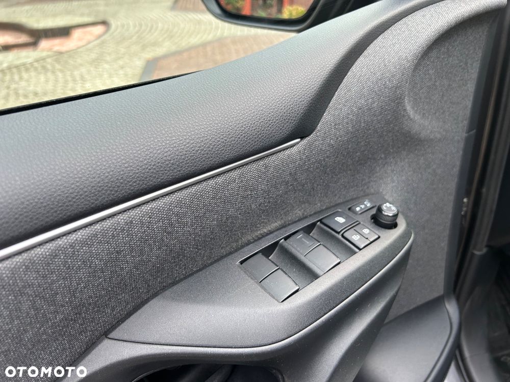 Toyota Yaris - 14