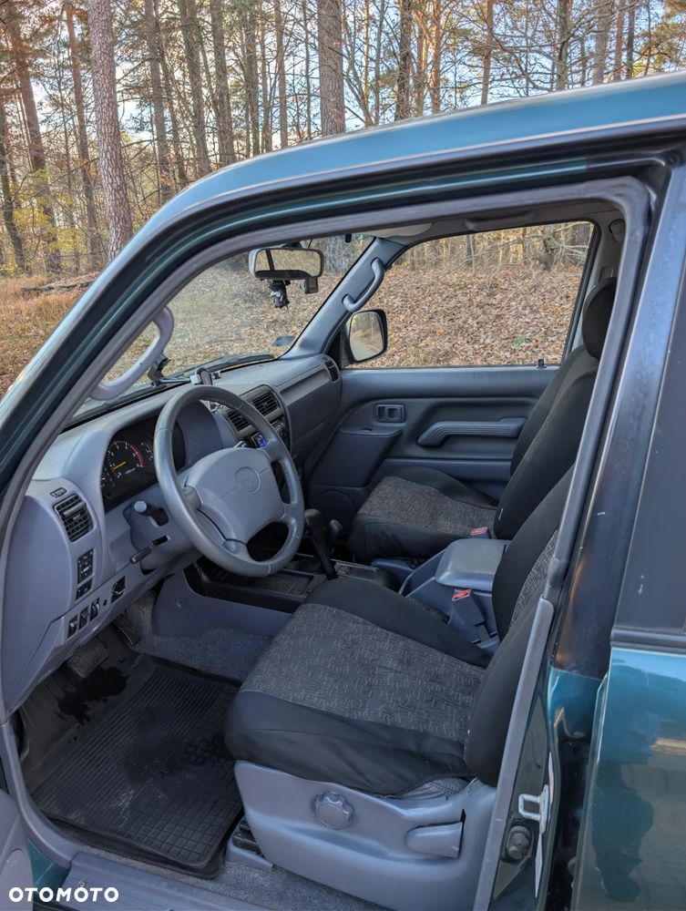 Toyota Land Cruiser - 5