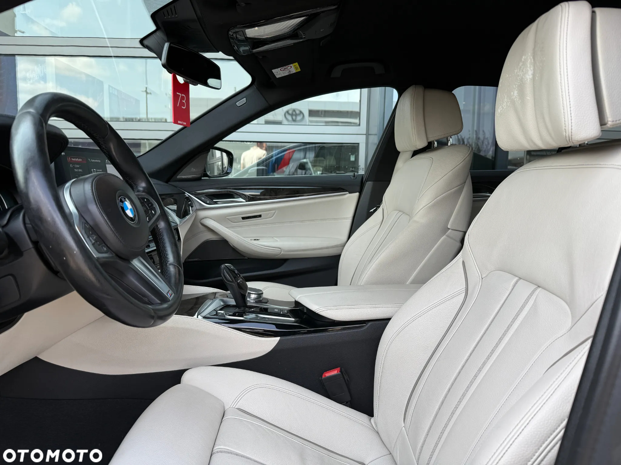 BMW Seria 5 520d xDrive M Sport sport - 23
