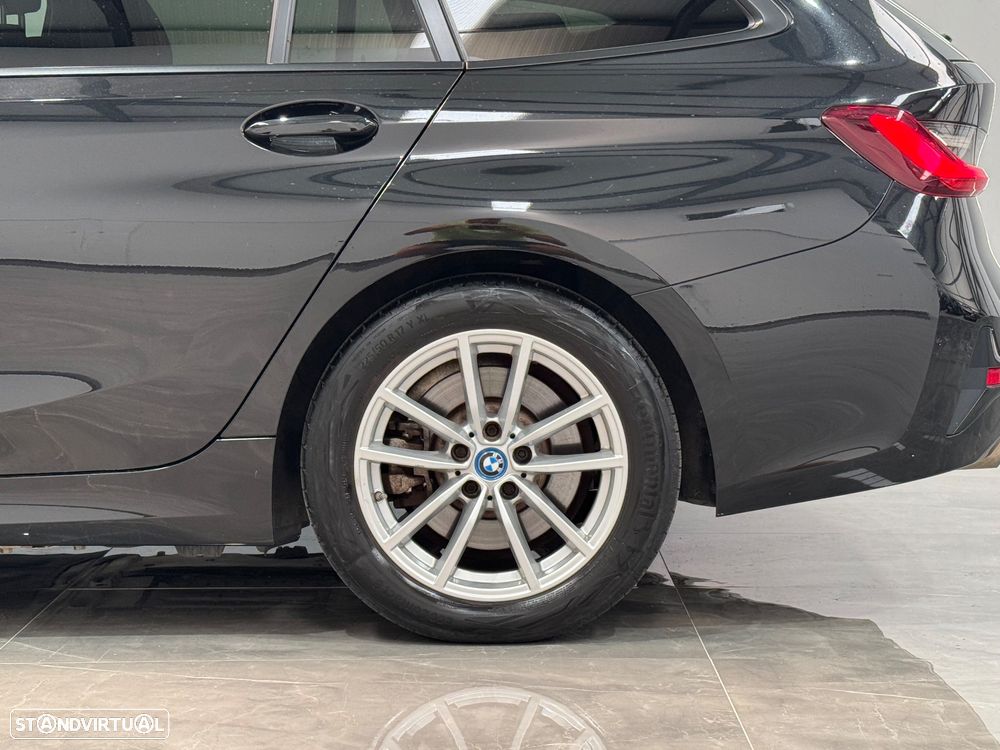BMW 320 e Auto - 17