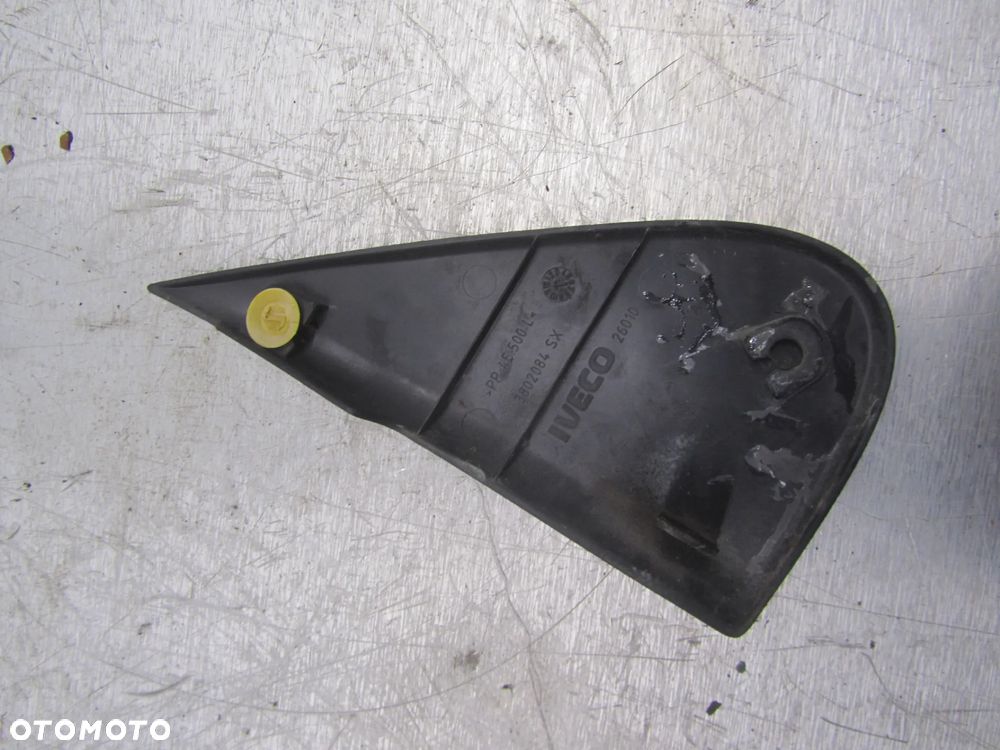 Iveco Daily 06-11 osłona lusterka zewnętrznego lewy przód - 2