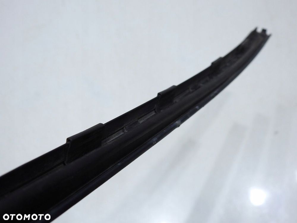 LISTWA SZYBY CZOŁOWEJ LEWA Z168 OPEL VECTRA C LIFT - 7