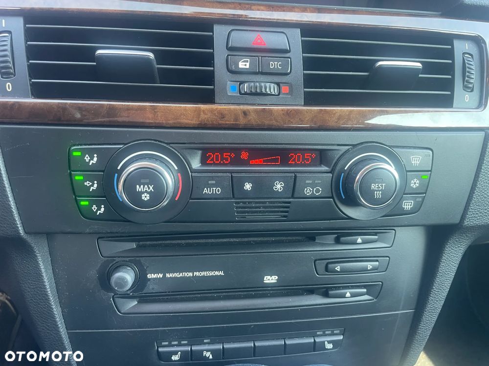 BMW Seria 3 325i - 15