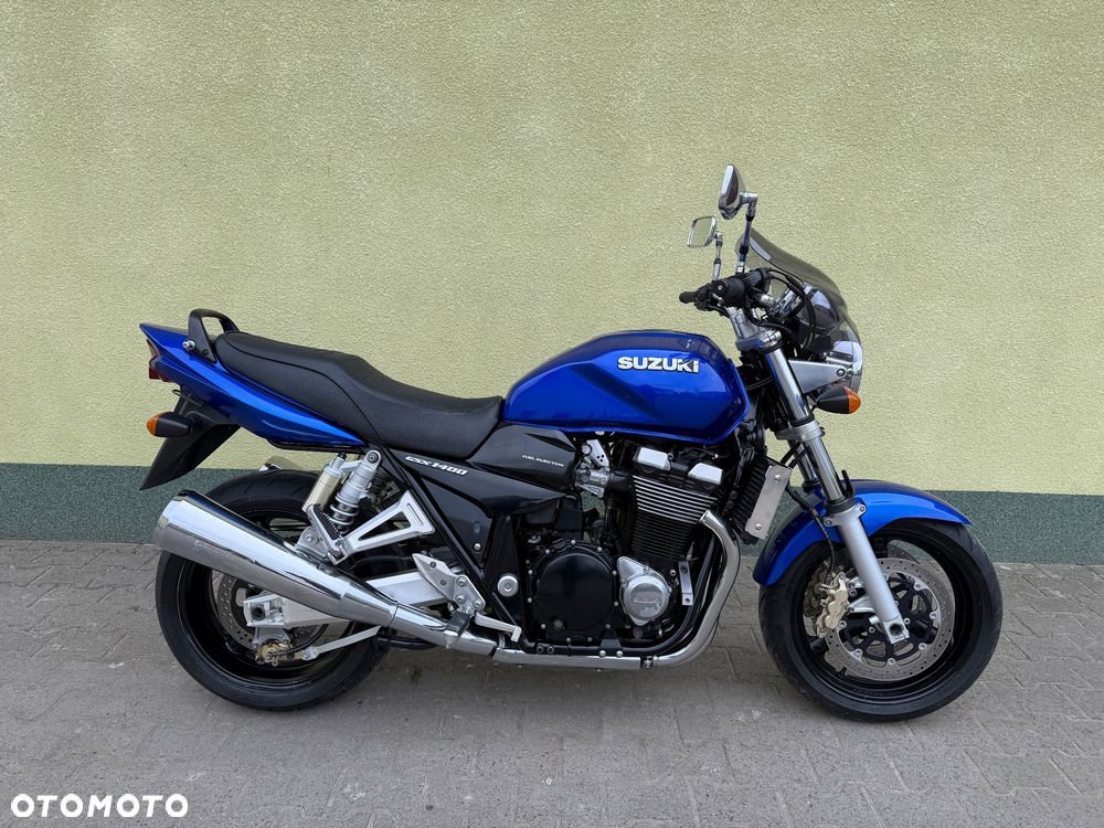 Suzuki GSX - 8