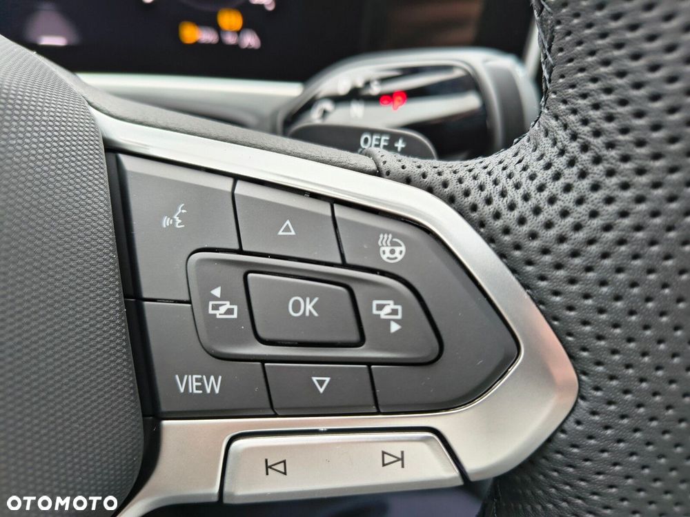 Volkswagen Passat - 26
