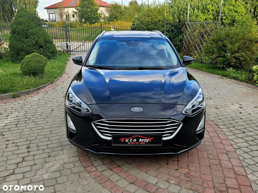 Ford Focus Turnier 1.5 EcoBlue Start-Stopp-System TITANIUM - 9