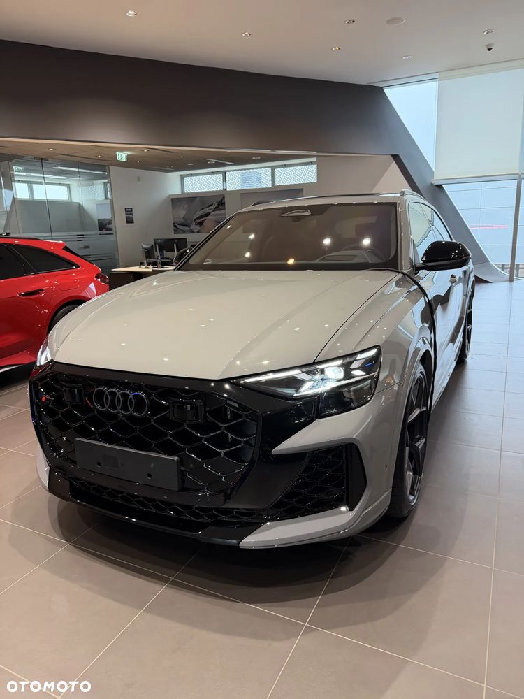 Audi RS Q8