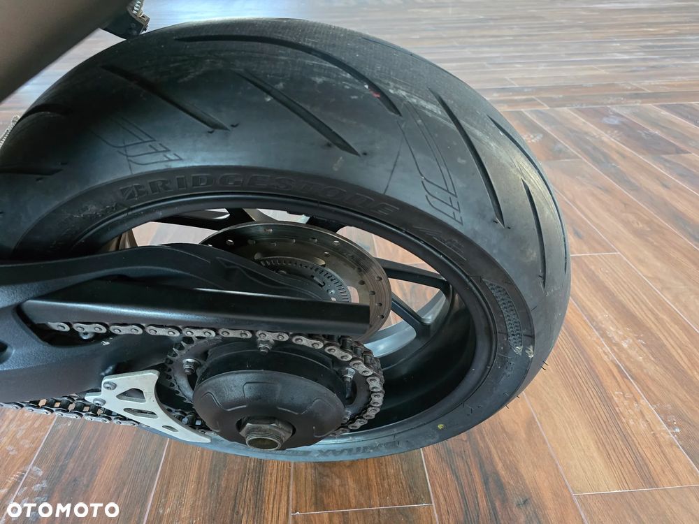 Triumph Speed Triple - 26