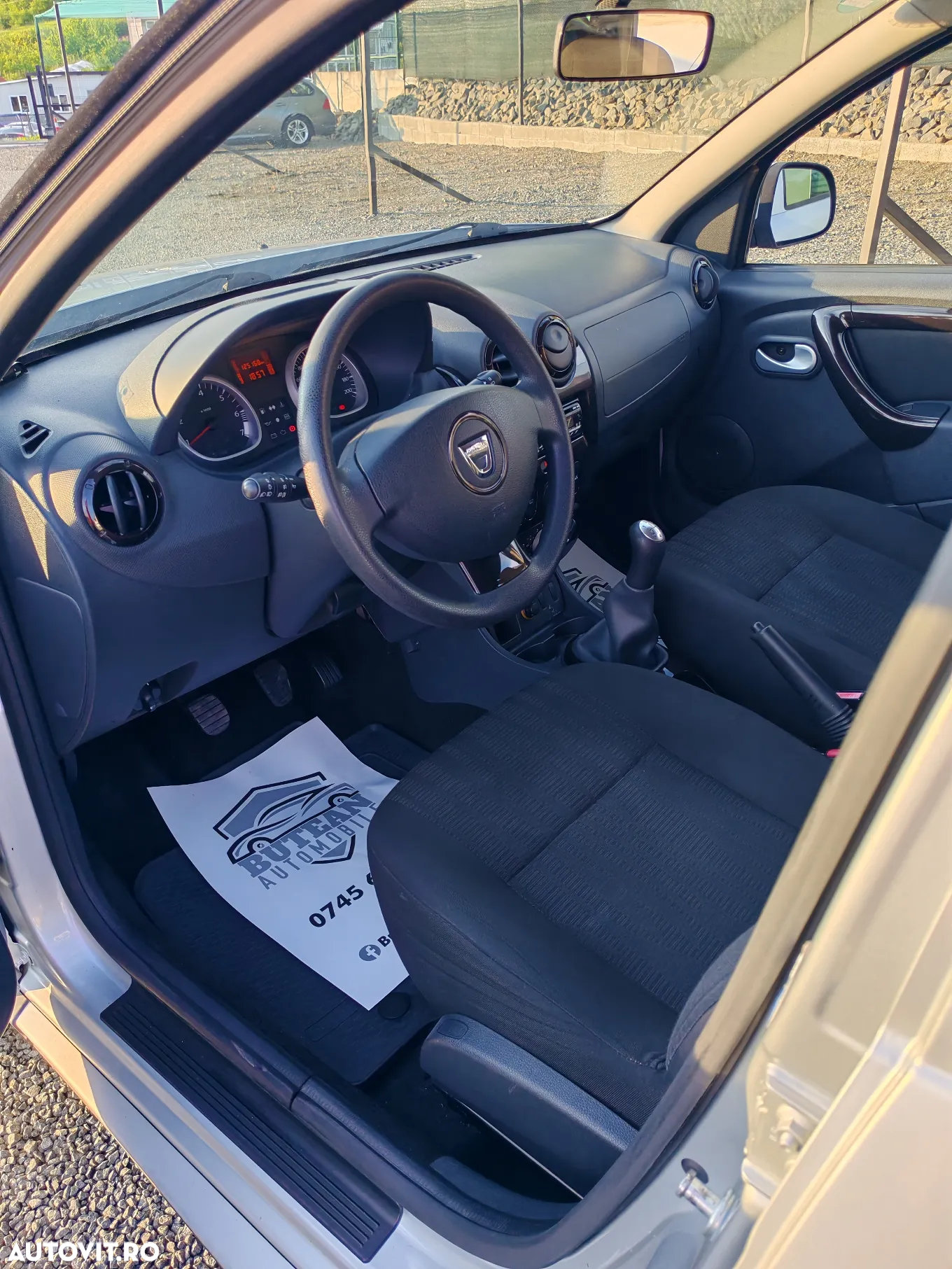 Dacia Duster 1.6 4x2 Acces - 12