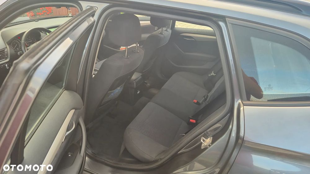 BMW X1 - 10
