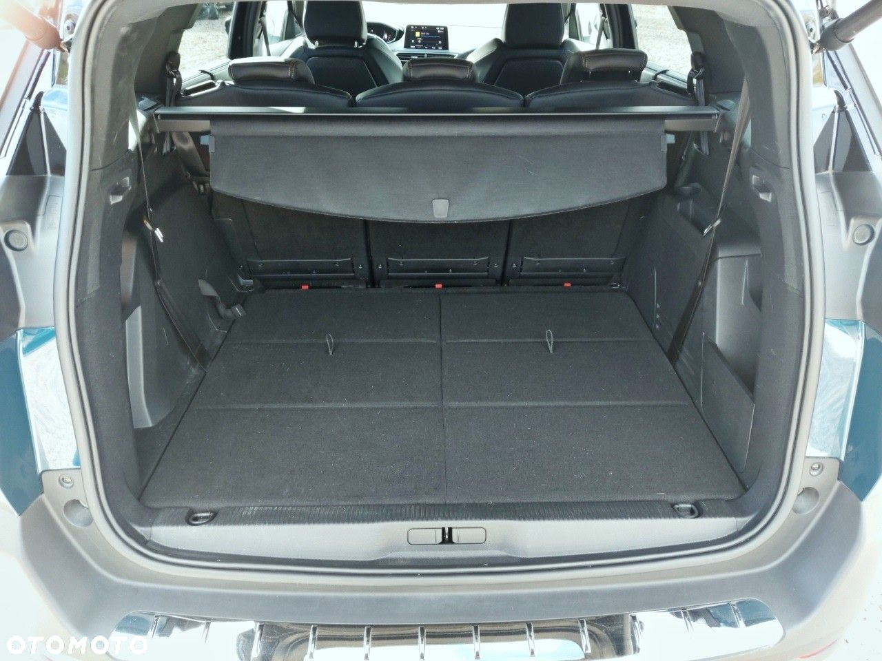 Peugeot 5008 1.5 BlueHDi GT S&S EAT8 - 6
